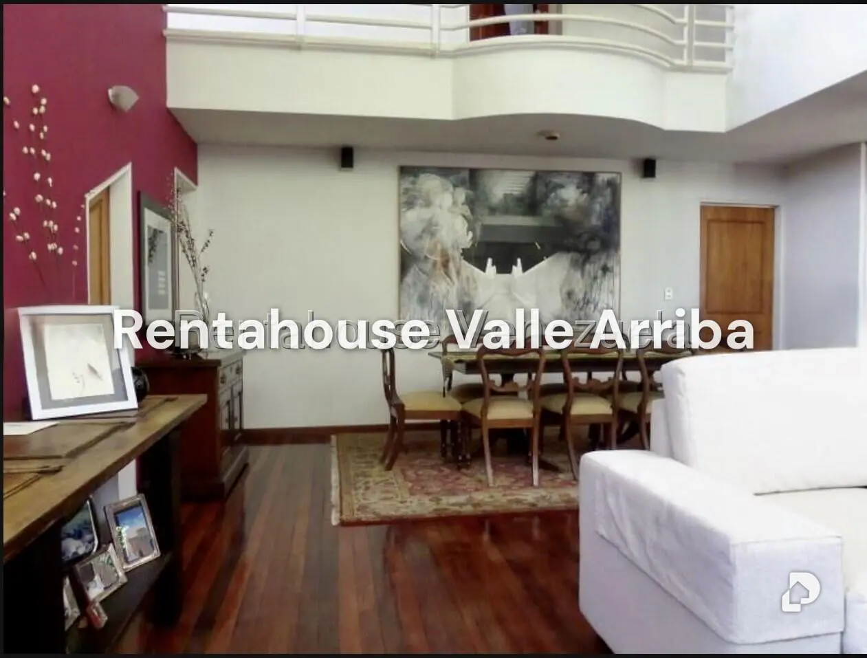 Casa en Altamira, Caracas – 13