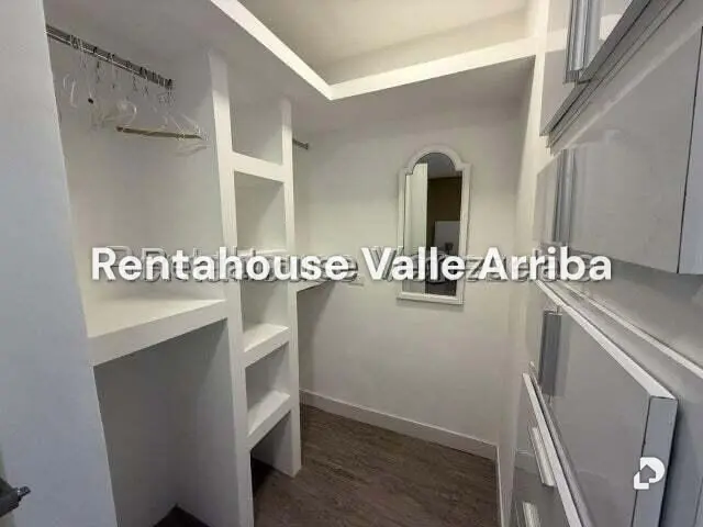 Apartamento en Los Naranjos (del Cafetal), Caracas – 28