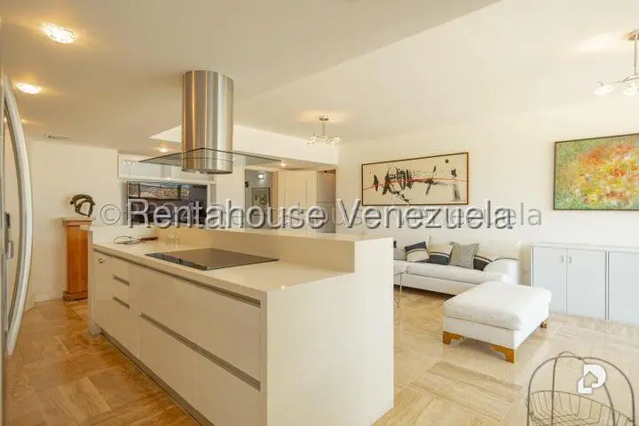 Apartamento en Lomas de Las Mercedes, Caracas – 15