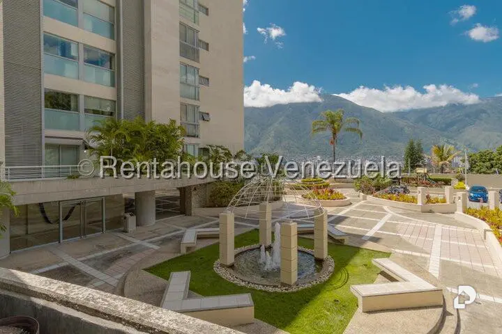Apartamento en Lomas de Las Mercedes, Caracas – 12