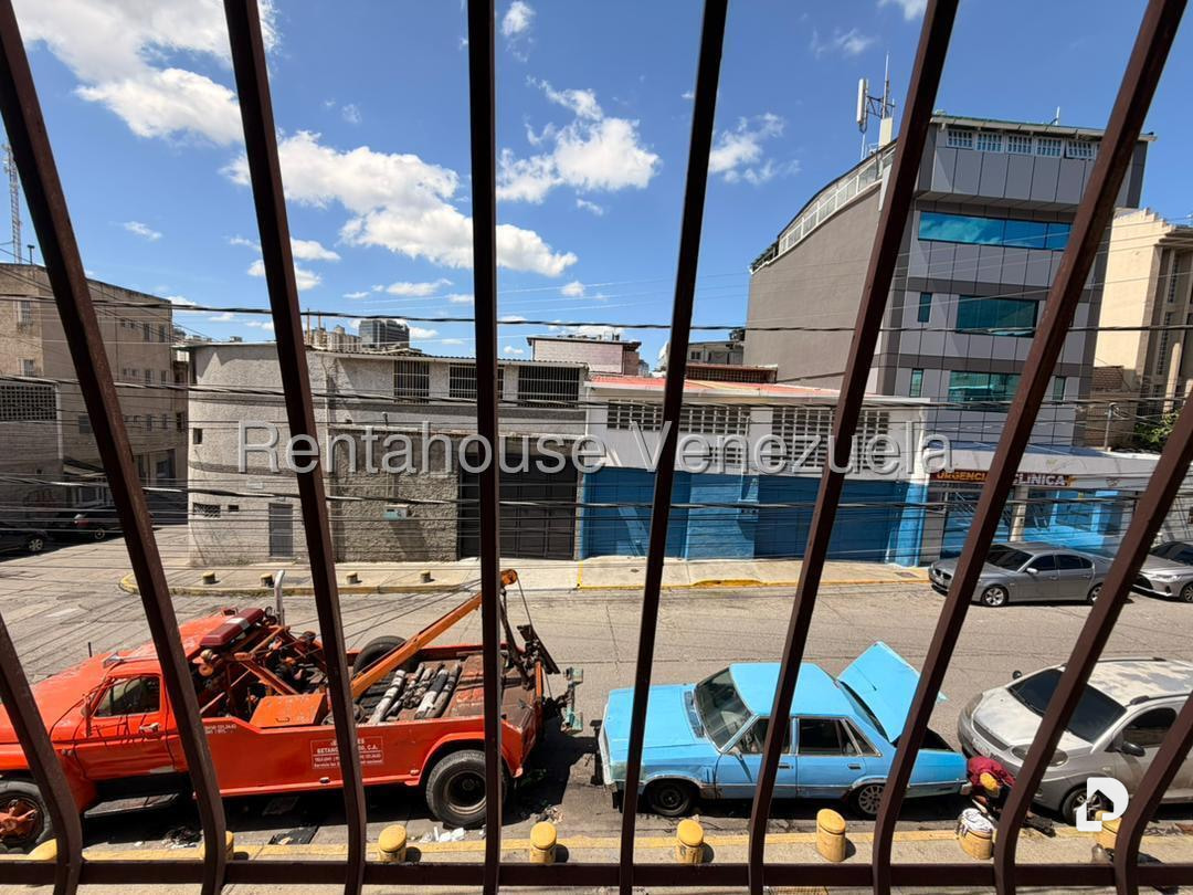 Edificio en Boleíta Sur, Caracas