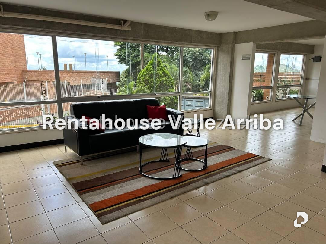 Apartamento en Miravila, Caracas – 3