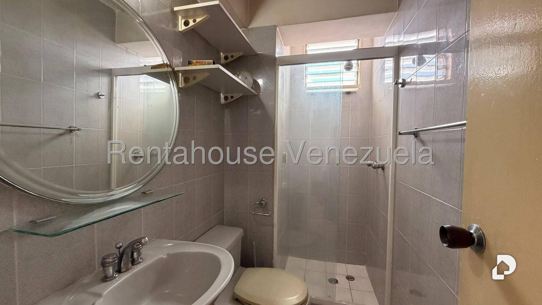 Apartamento en Palo Verde, Caracas – 16