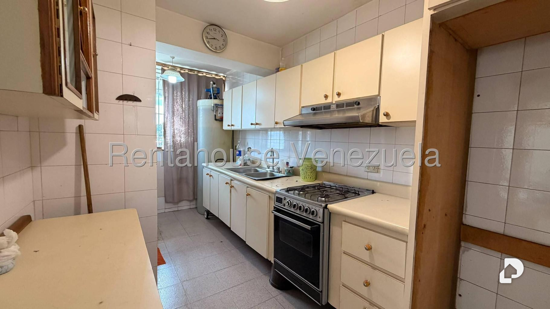 Apartamento en Palo Verde, Caracas – 10