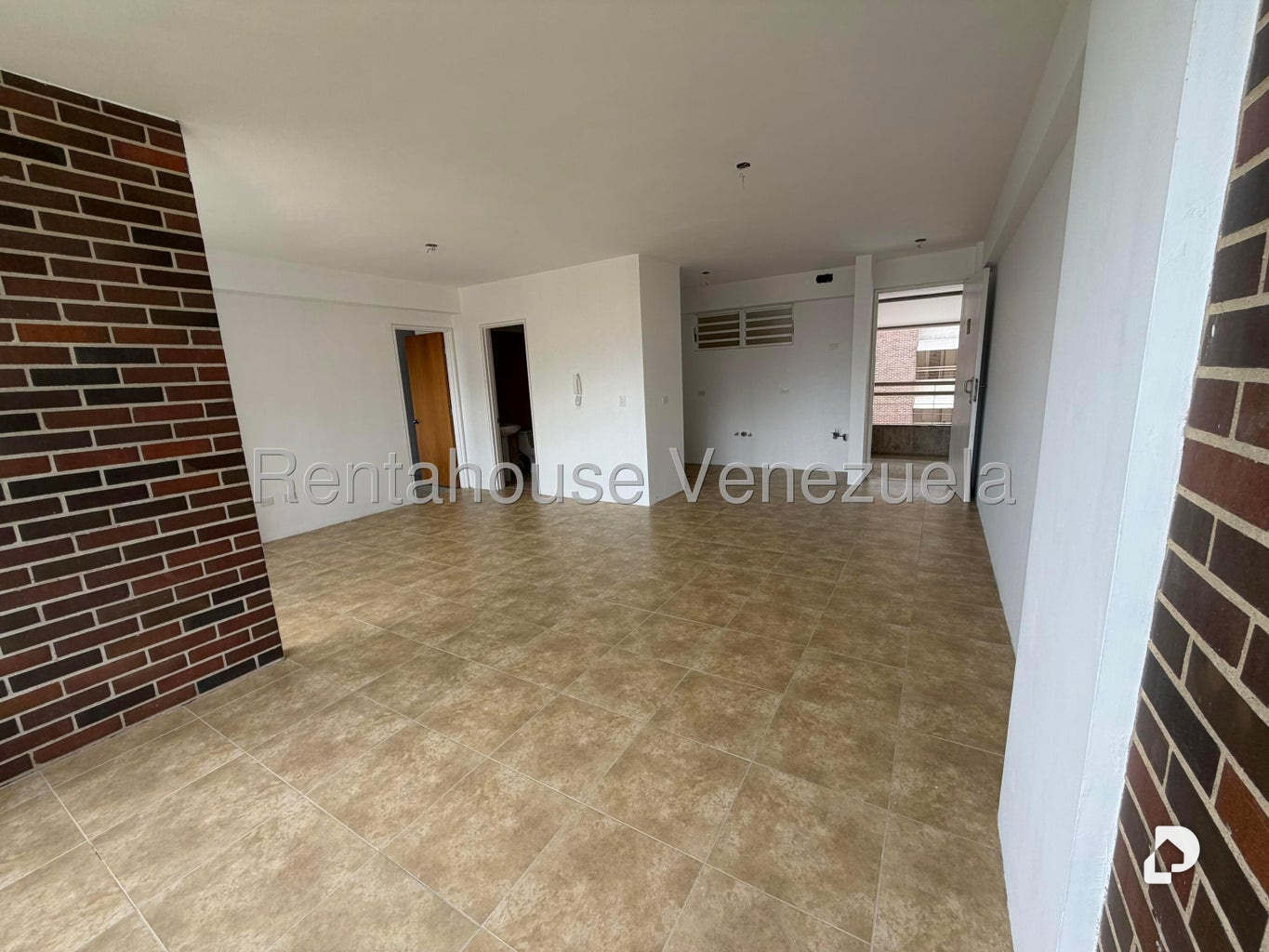 Apartamento en Lomas del Sol, Caracas