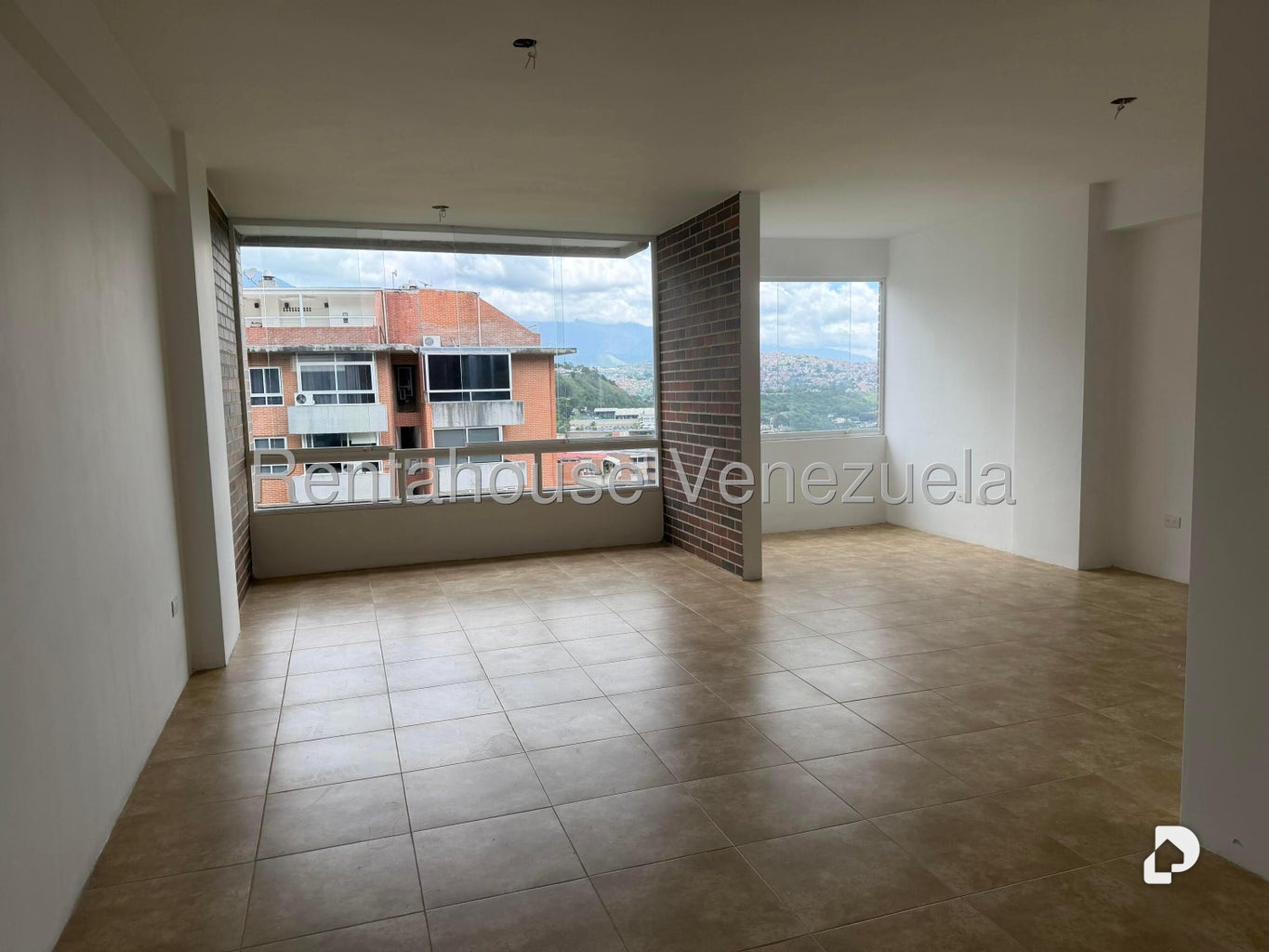 Apartamento en Lomas del Sol, Caracas
