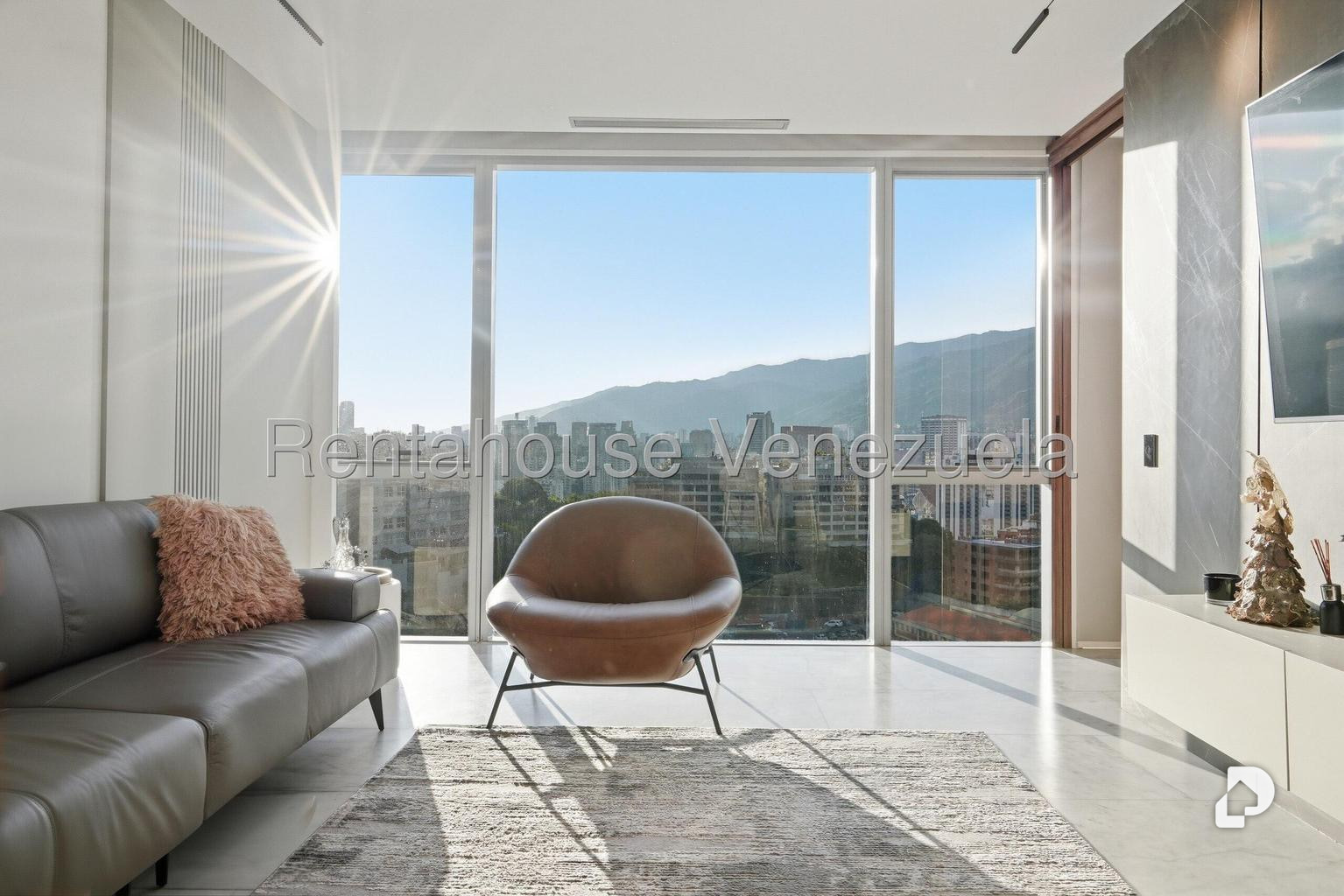 Apartamento en Las Mercedes, Caracas – 24