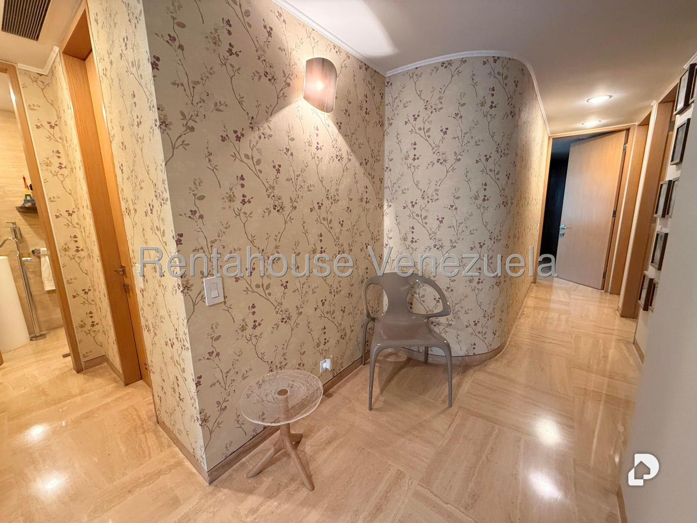 Apartamento en Campo Alegre, Caracas – 12