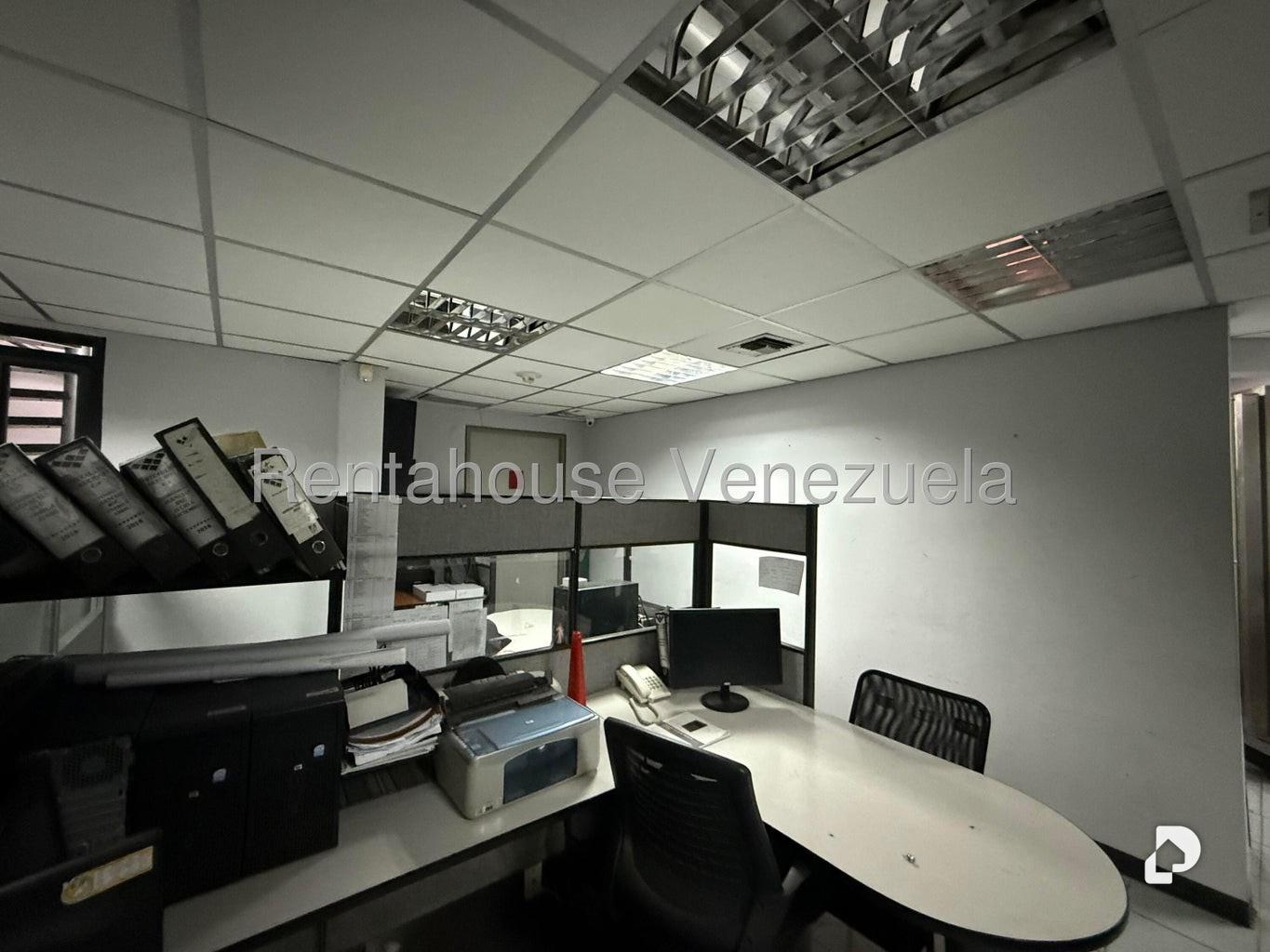 Commercial space in Los Dos Caminos, Caracas – 8