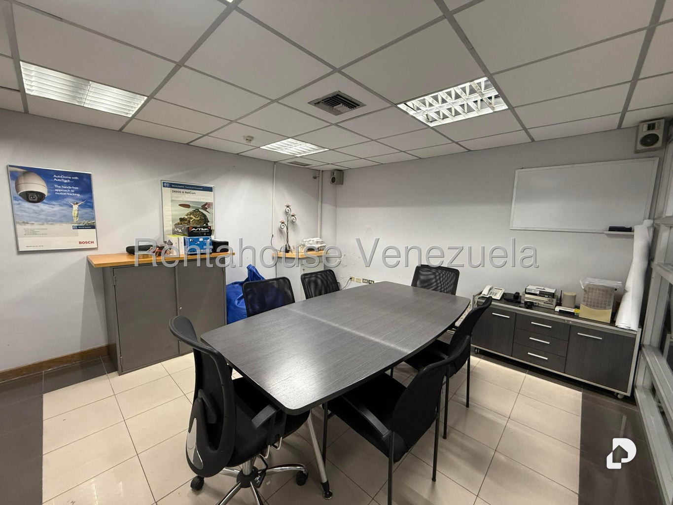 Commercial space in Los Dos Caminos, Caracas – 7