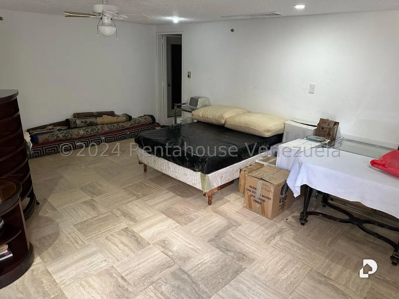 Apartamento en Altamira, Caracas – 23