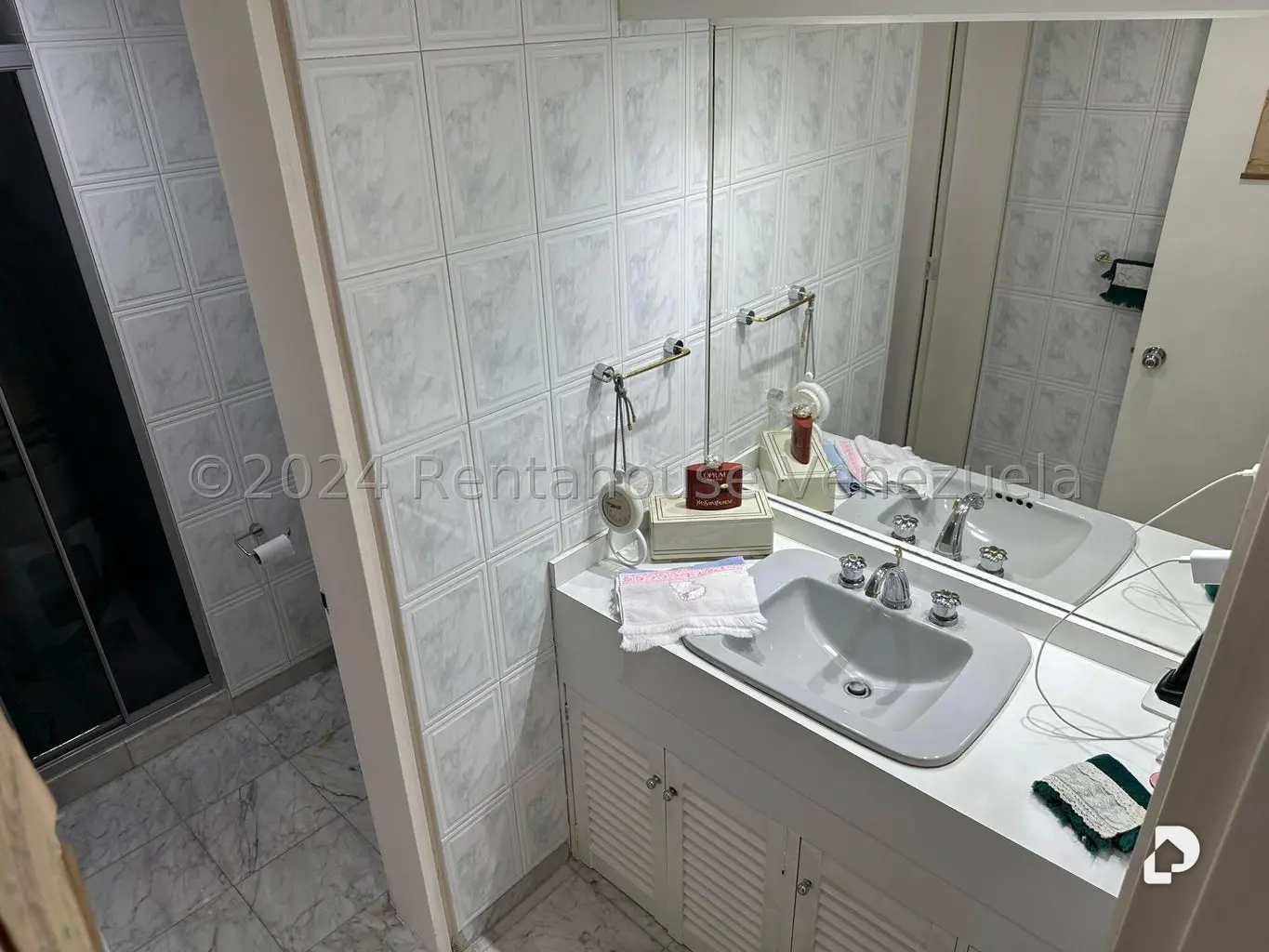 Apartamento en Altamira, Caracas – 20