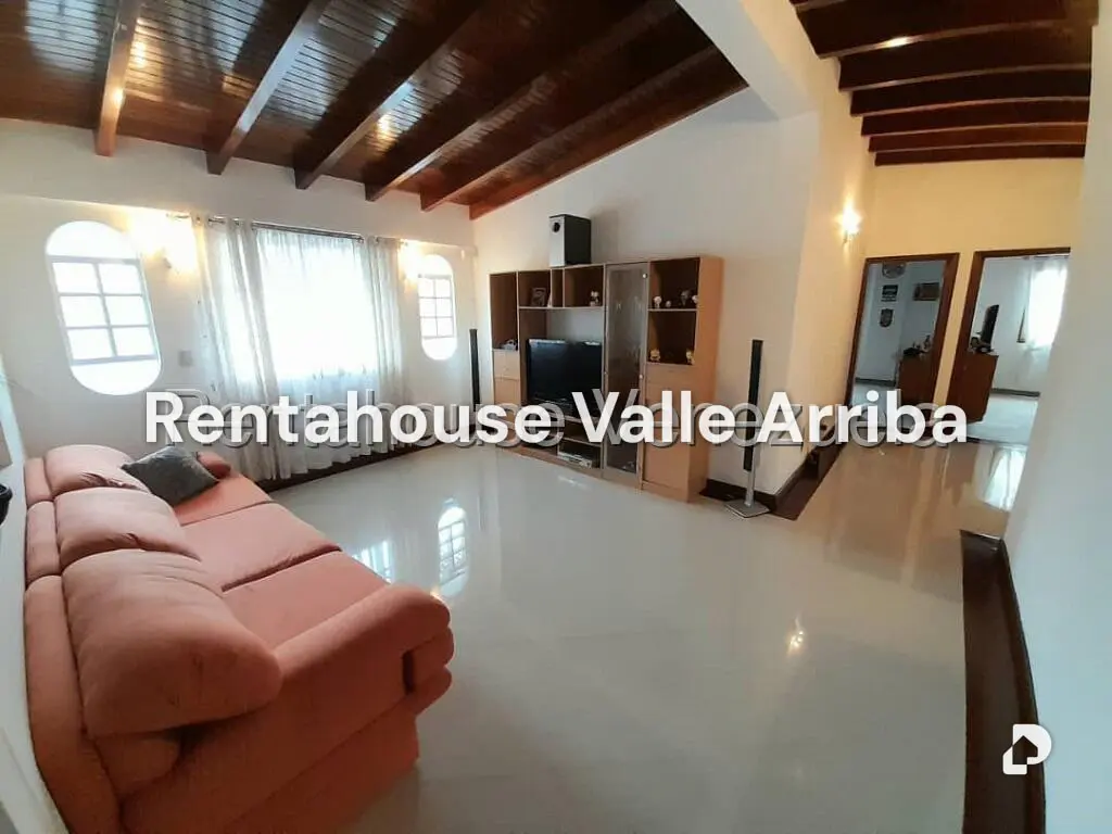 Casa en Colinas de La California, Caracas – 27