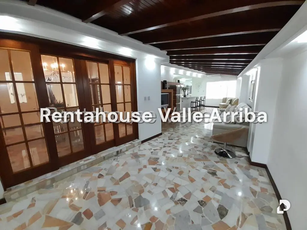 Casa en Colinas de La California, Caracas – 21