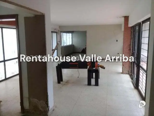 Terreno en Altamira, Caracas – 12