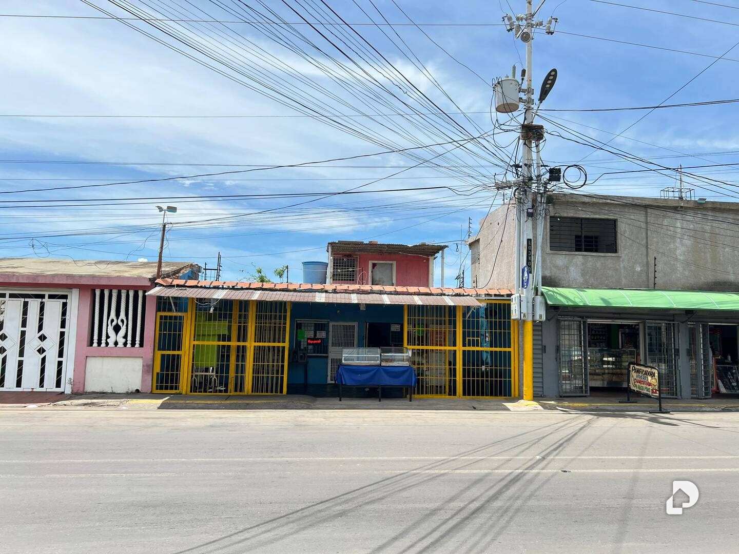 Local comercial en Las Lomas de San Fernando, Maracaibo – 7