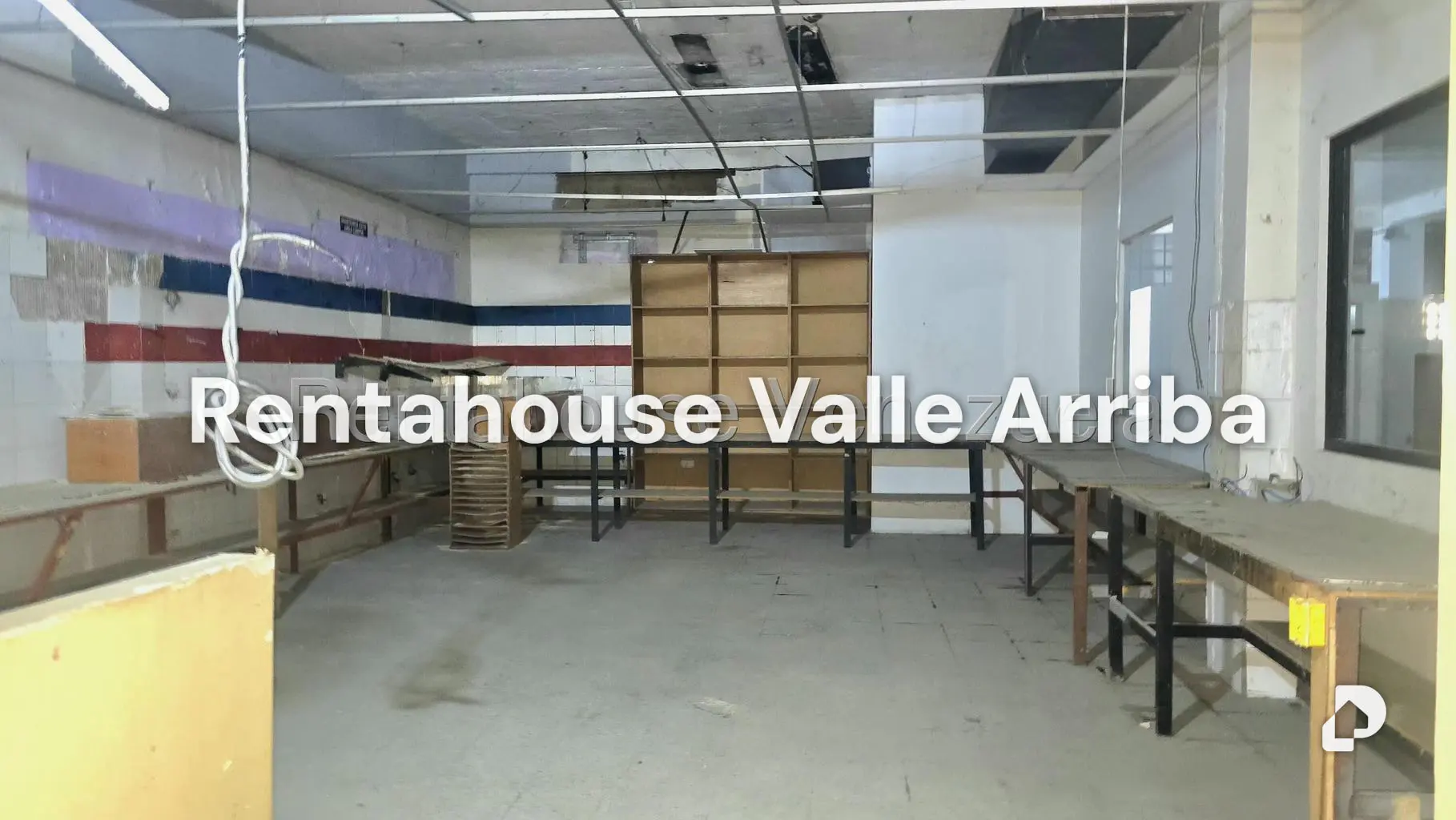 Local comercial en Piedra Azul, Caracas – 11