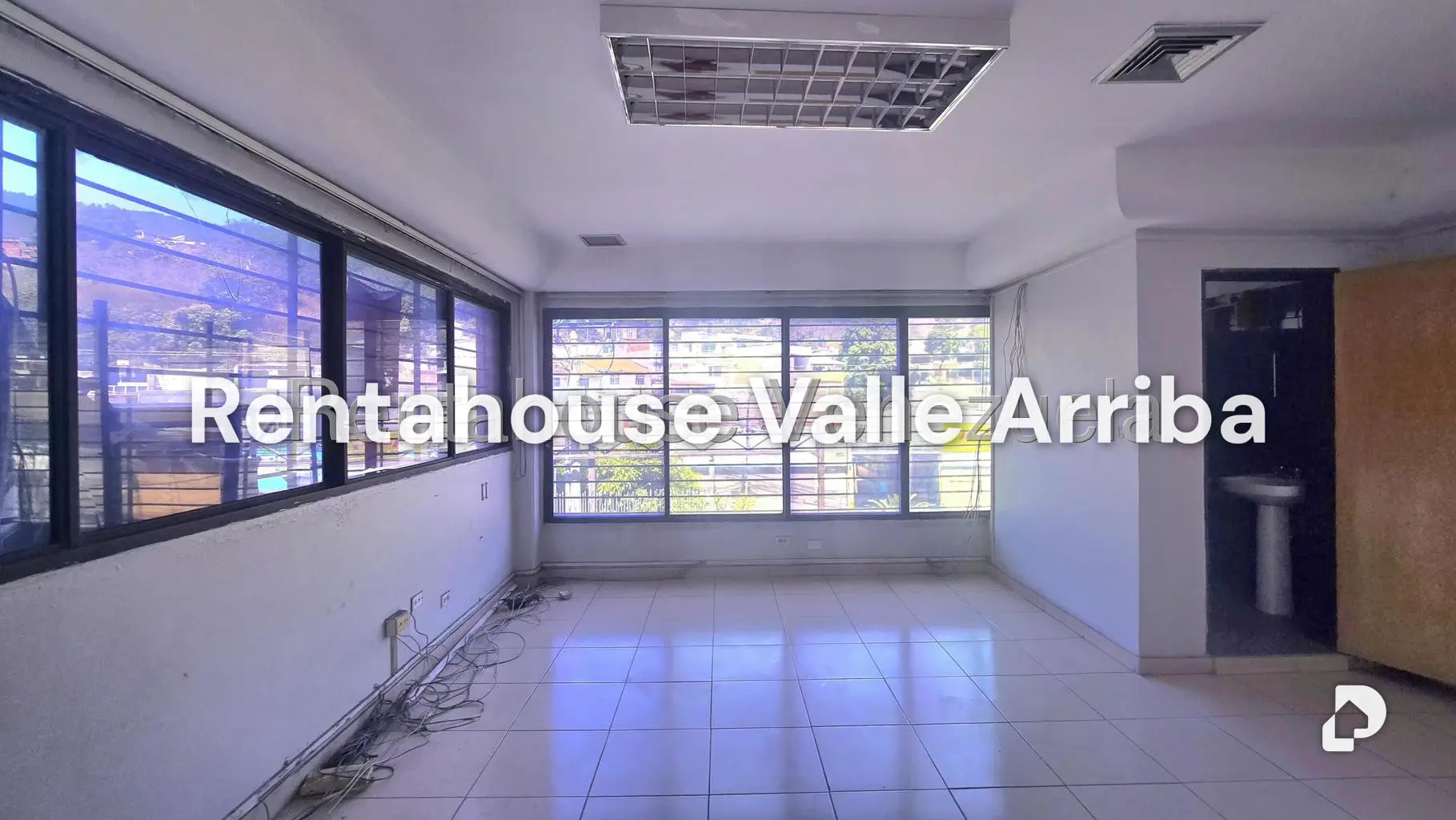Local comercial en Piedra Azul, Caracas – 23