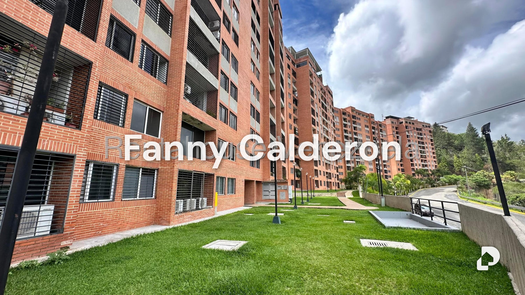 Apartamento en Colinas de La Tahona, Caracas – 15