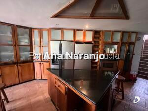 Casa en Prados del Este, Caracas – 21