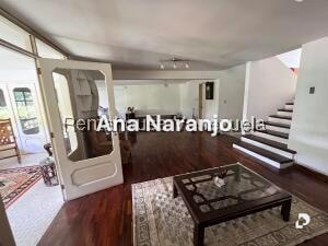 Casa en Prados del Este, Caracas – 13