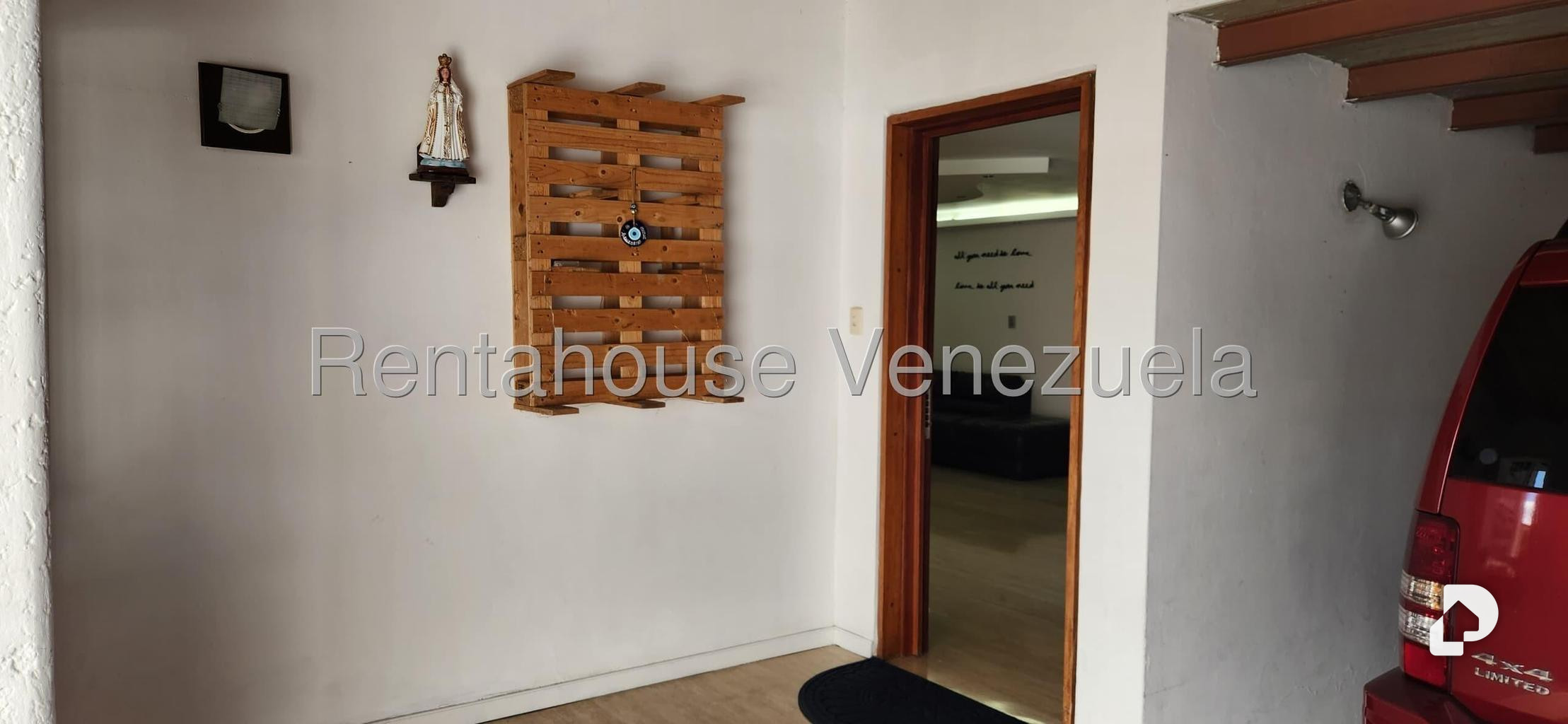 Casa en Alto Prado, Caracas – 5