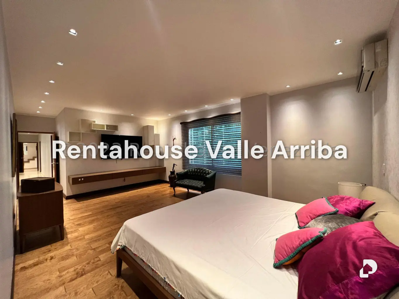 Apartamento en Campo Alegre, Caracas – 28