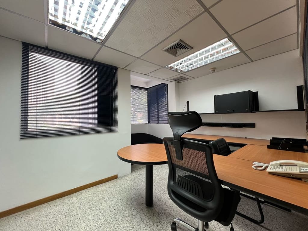 Oficina en La Castellana, Caracas - 1