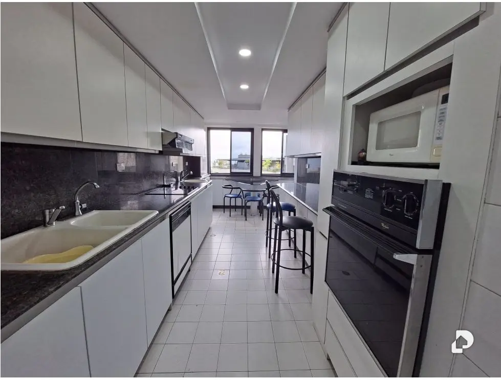 Apartamento en Los Naranjos (del Cafetal), Caracas – 3
