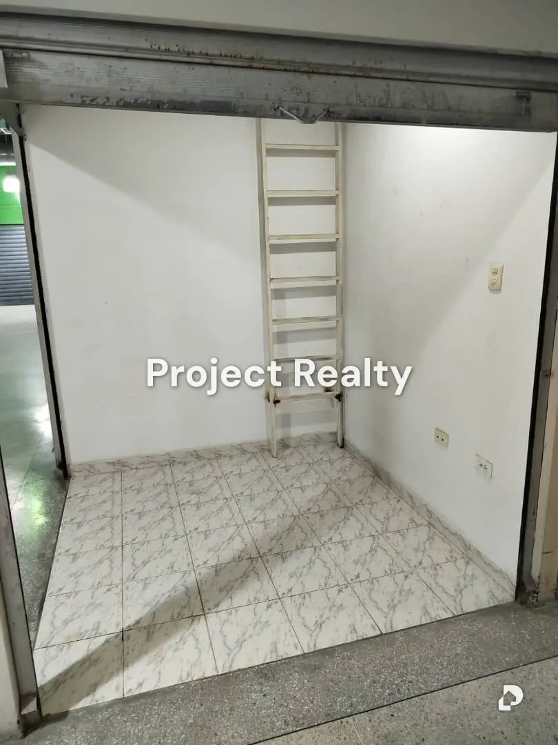 Commercial space in Michelena, Valencia – 4