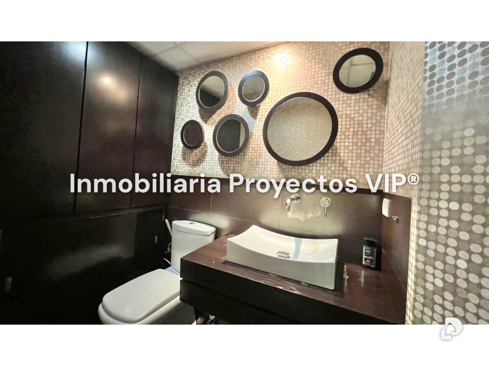 Oficina en Chuao, Caracas – 11