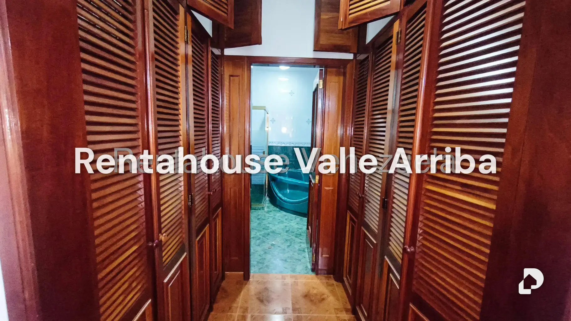 House in El Marqués, Caracas – 21