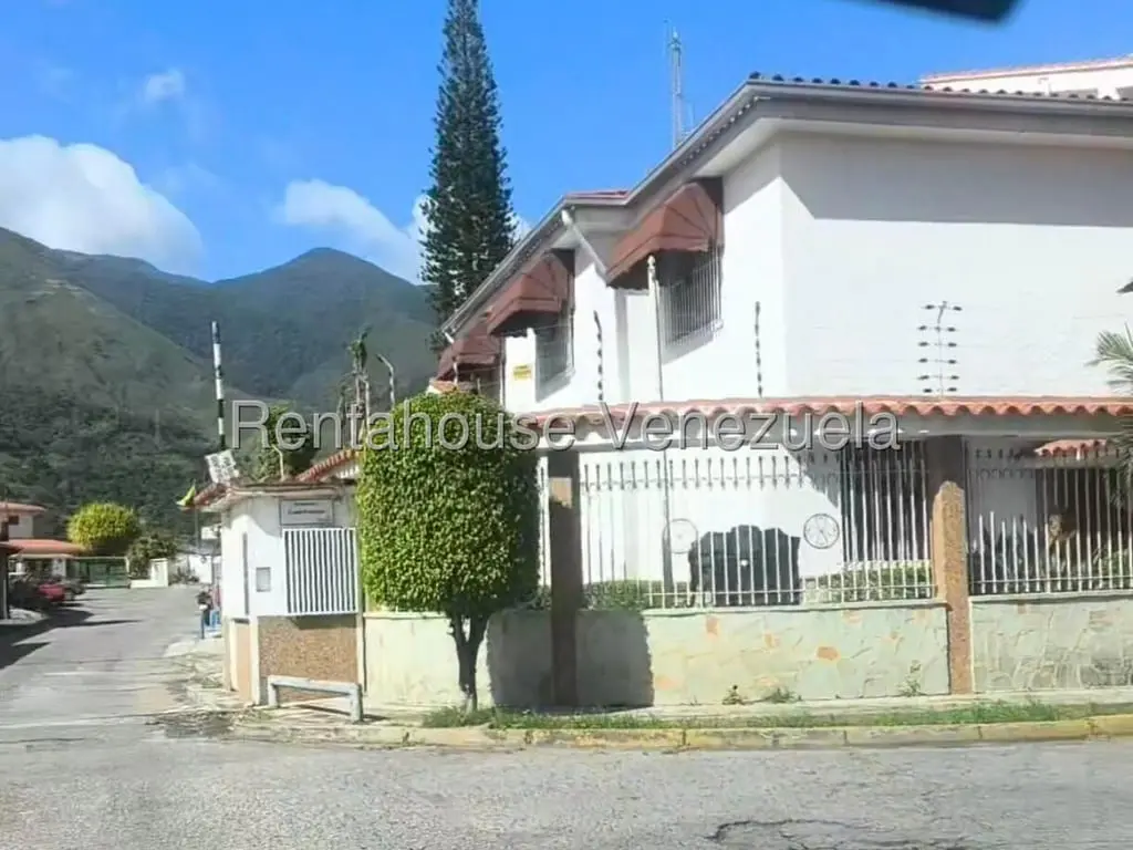 House in El Marqués, Caracas - 1