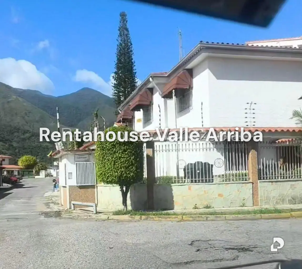 House in El Marqués, Caracas – 1