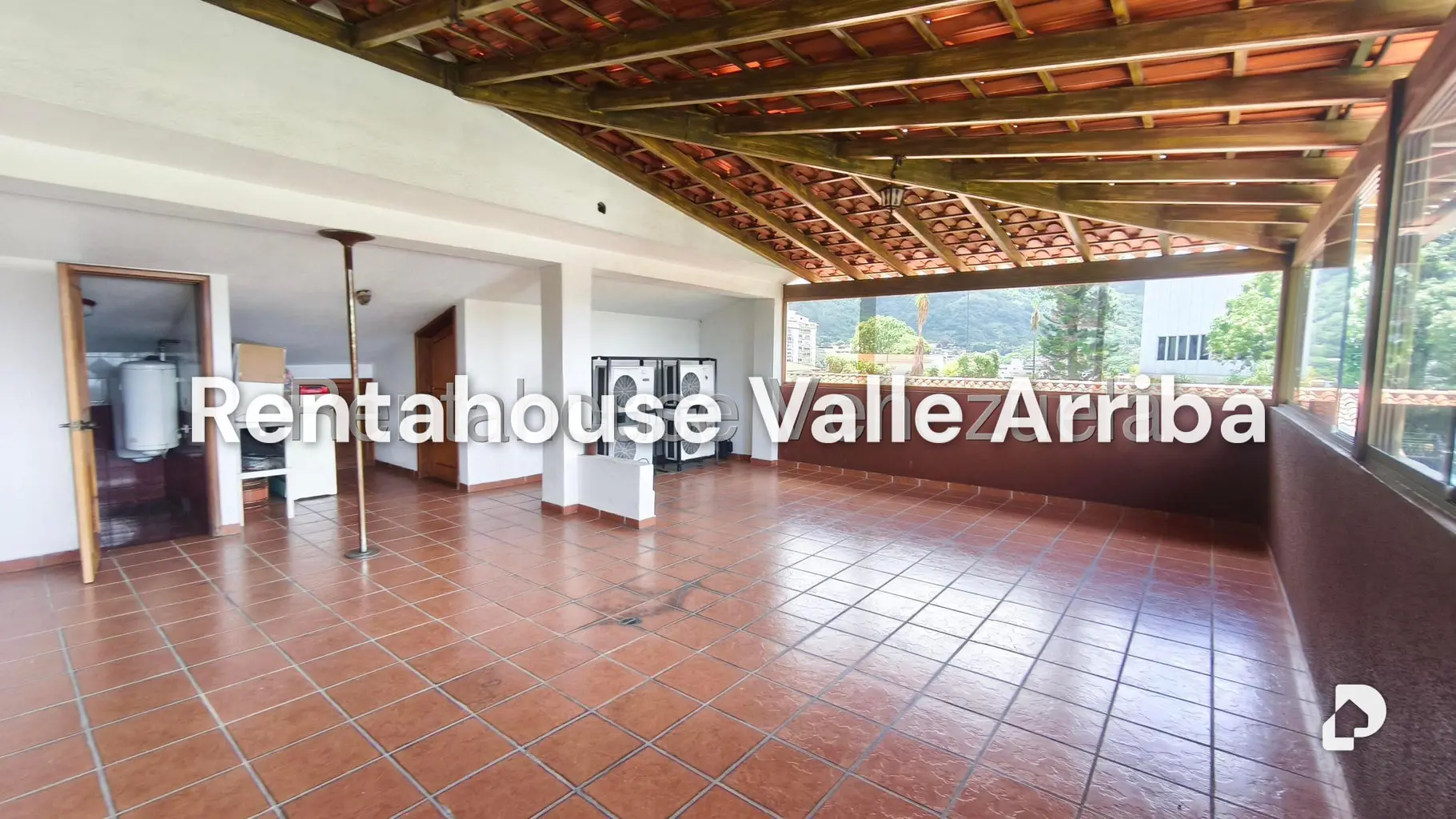 House in El Marqués, Caracas – 30