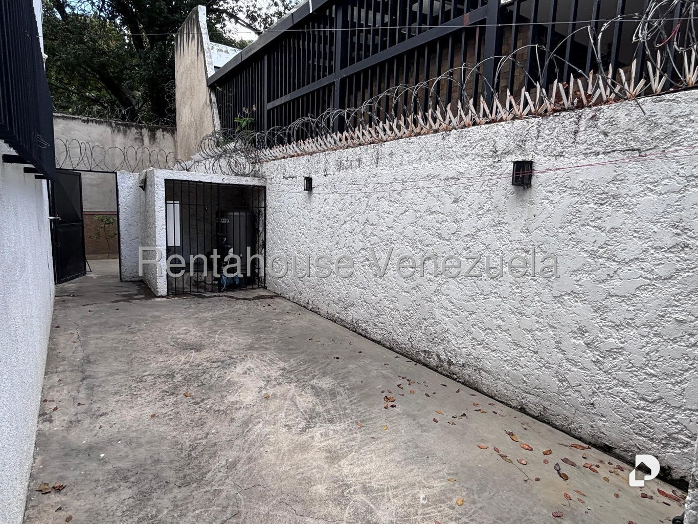 Casa en Montalbán I, Caracas – 17