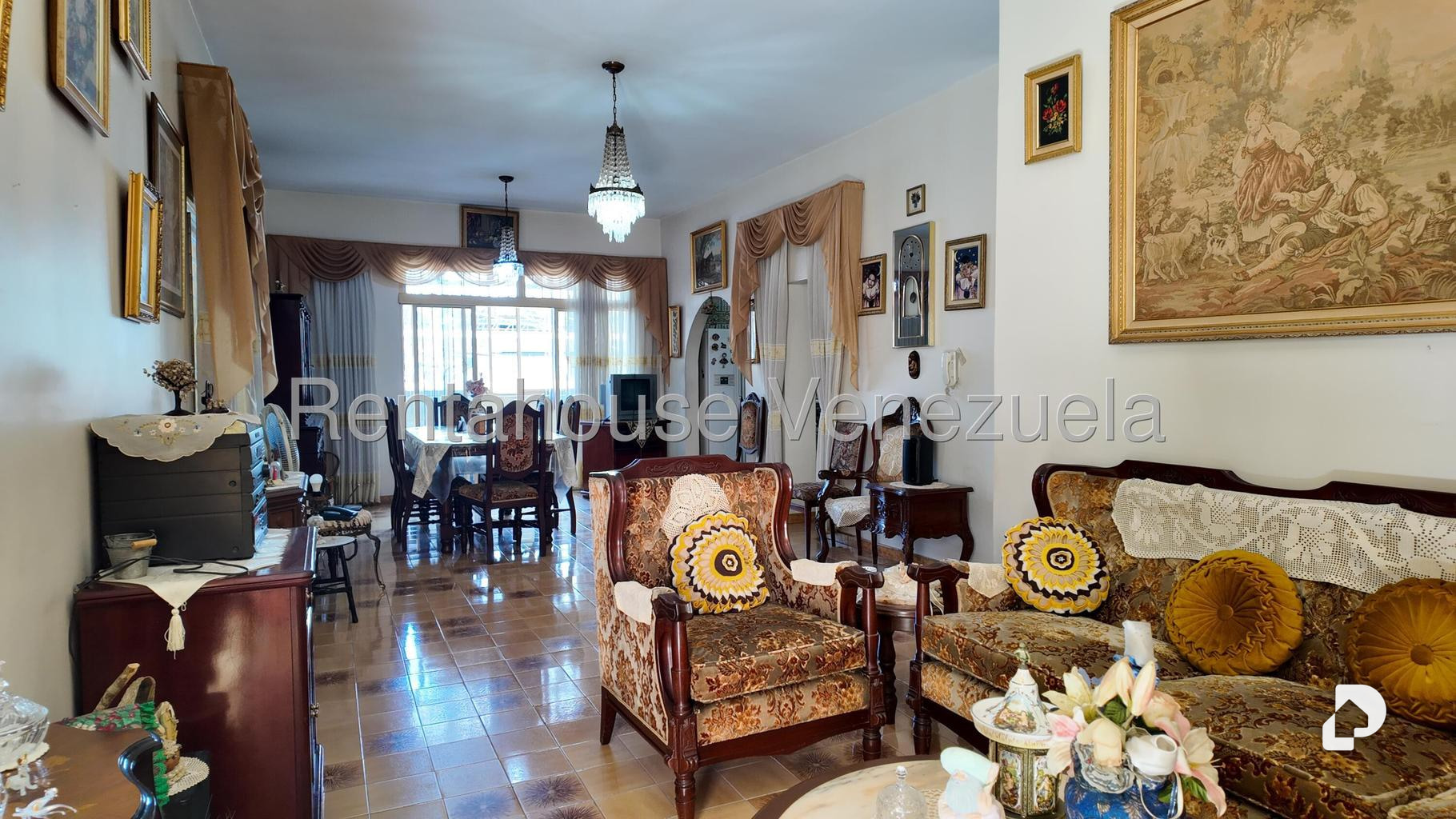 Local comercial en Boleíta Sur, Caracas – 19