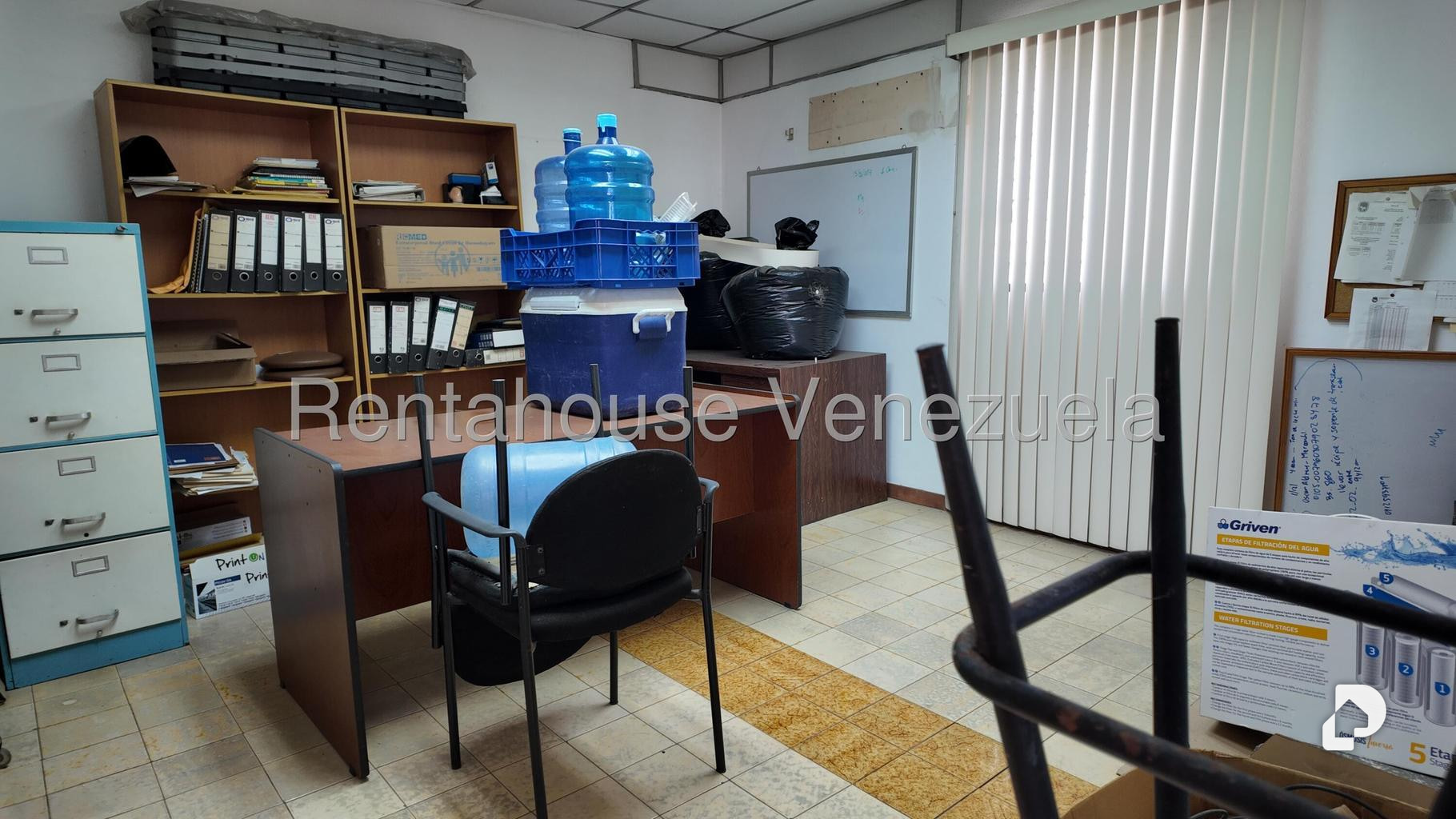 Local comercial en Boleíta Sur, Caracas – 30