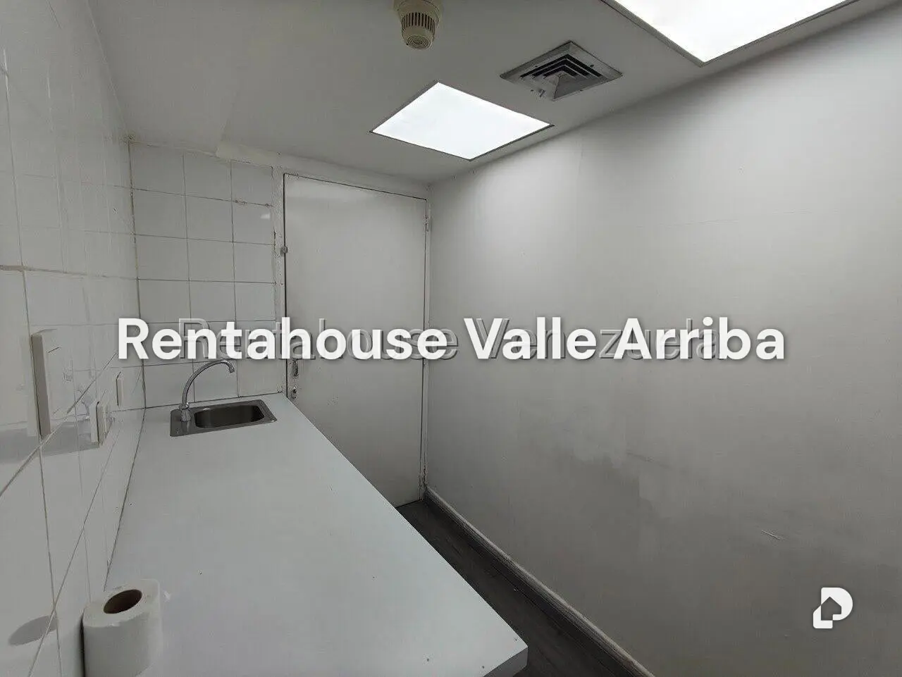Local comercial en Altamira, Caracas – 10