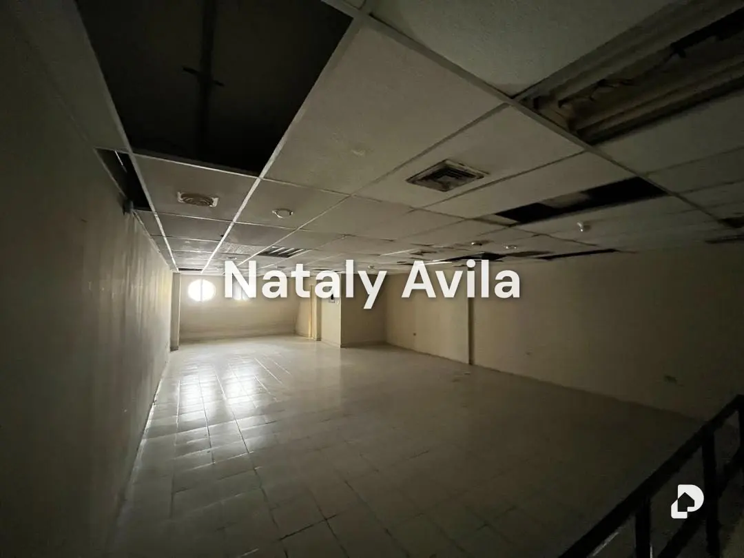 Local comercial en Catedral, Valencia – 4