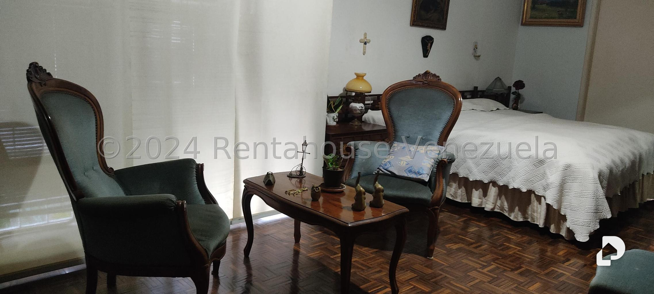 Casa en Los Palos Grandes, Caracas – 20