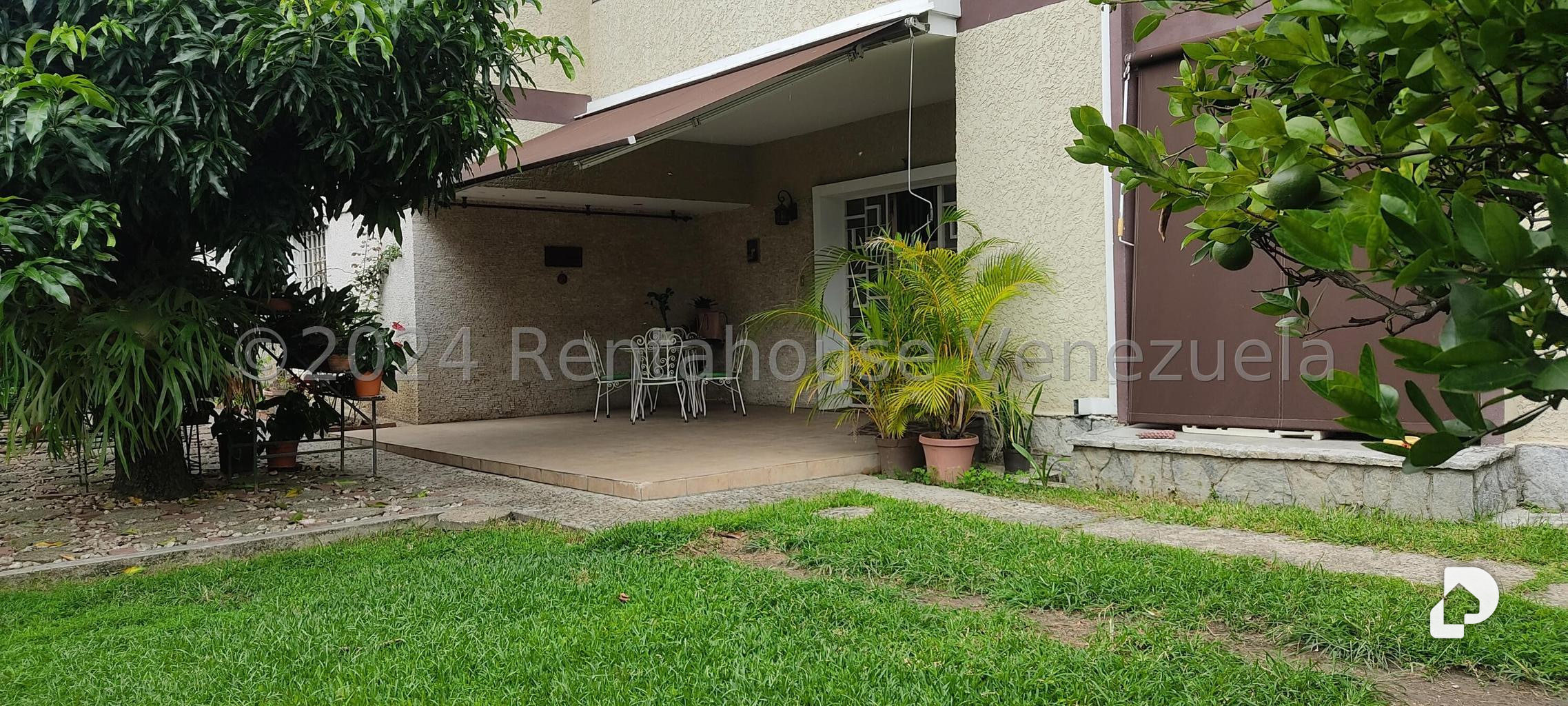 Casa en Los Palos Grandes, Caracas – 1