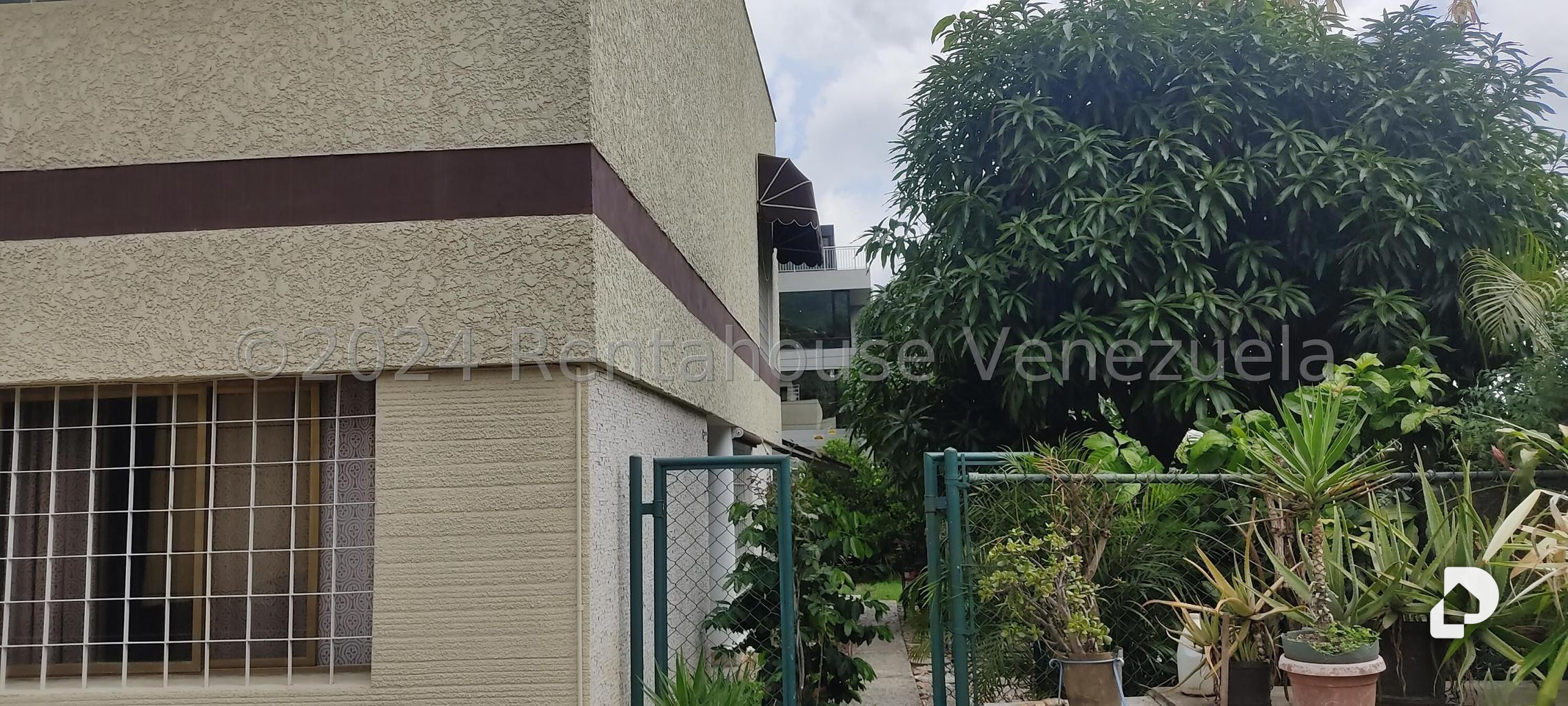 Casa en Los Palos Grandes, Caracas – 5