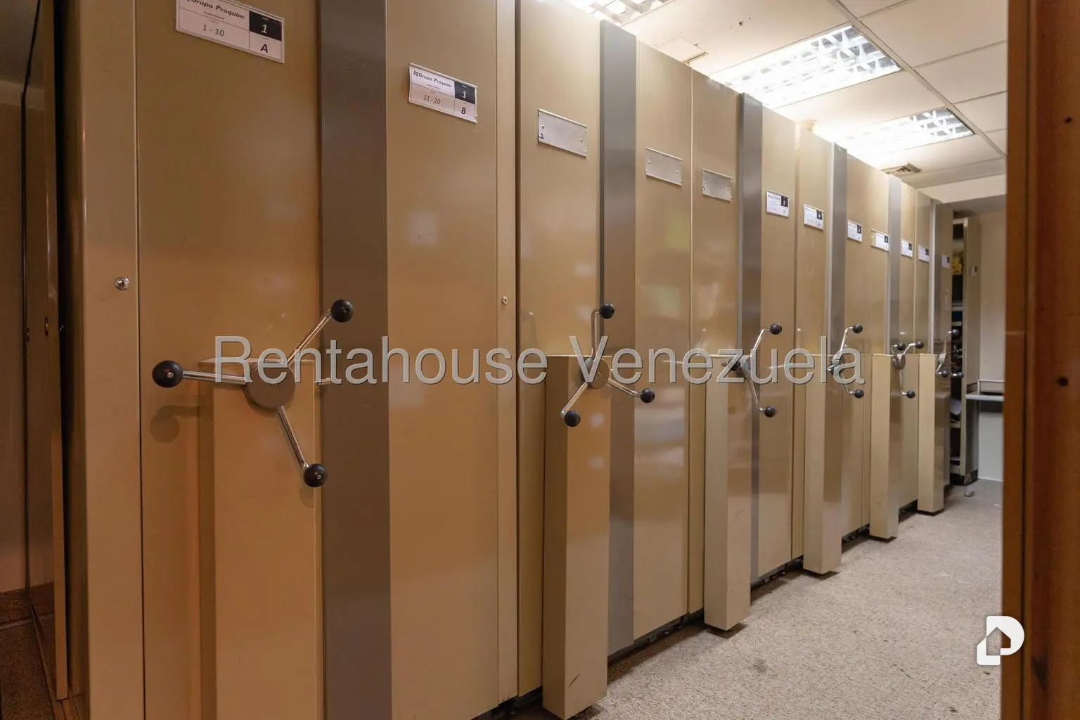 Oficina en Los Palos Grandes, Caracas