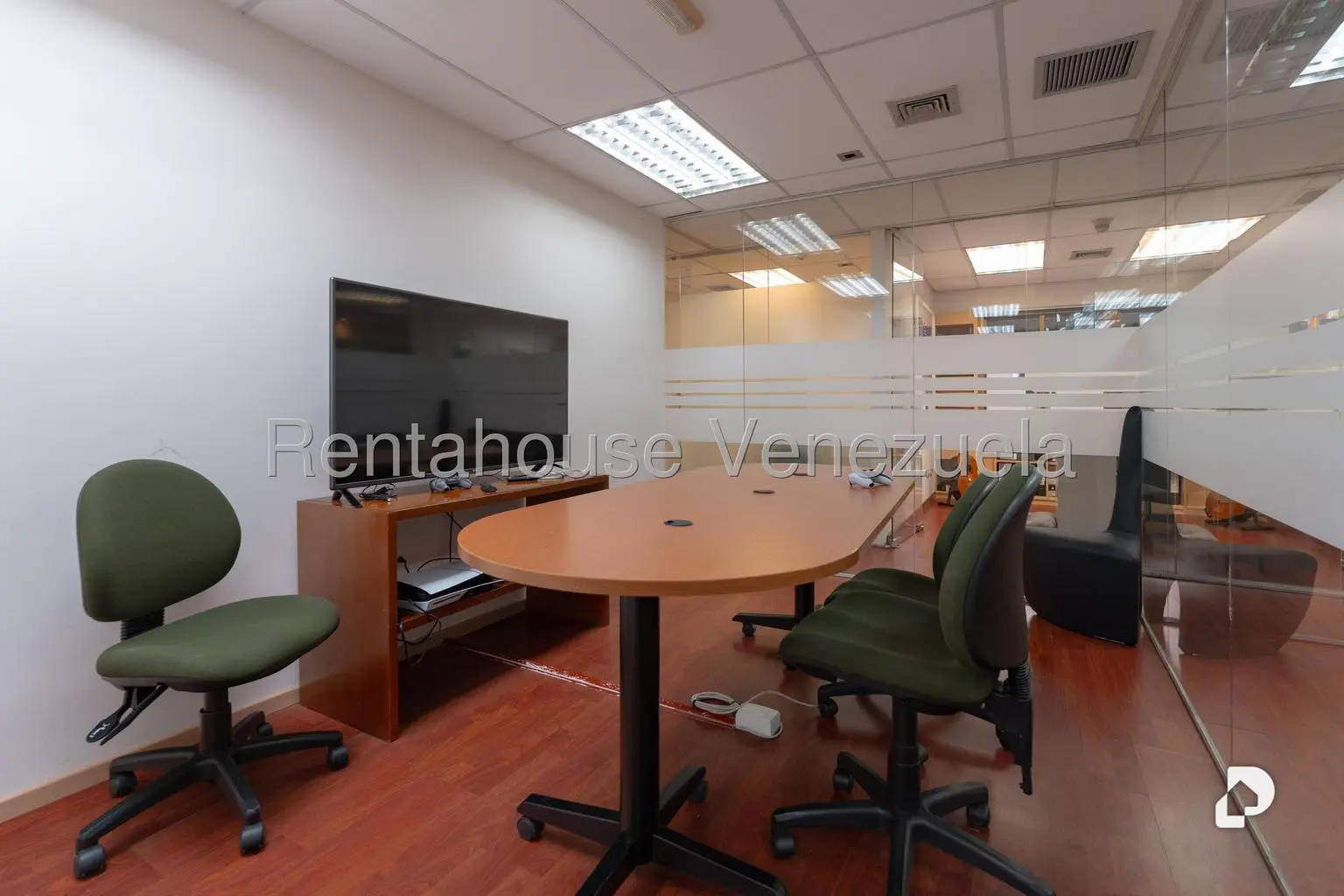 Oficina en Los Palos Grandes, Caracas