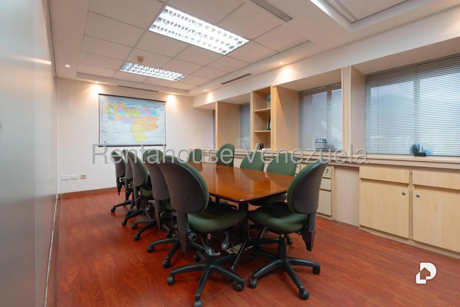 Oficina en Los Palos Grandes, Caracas