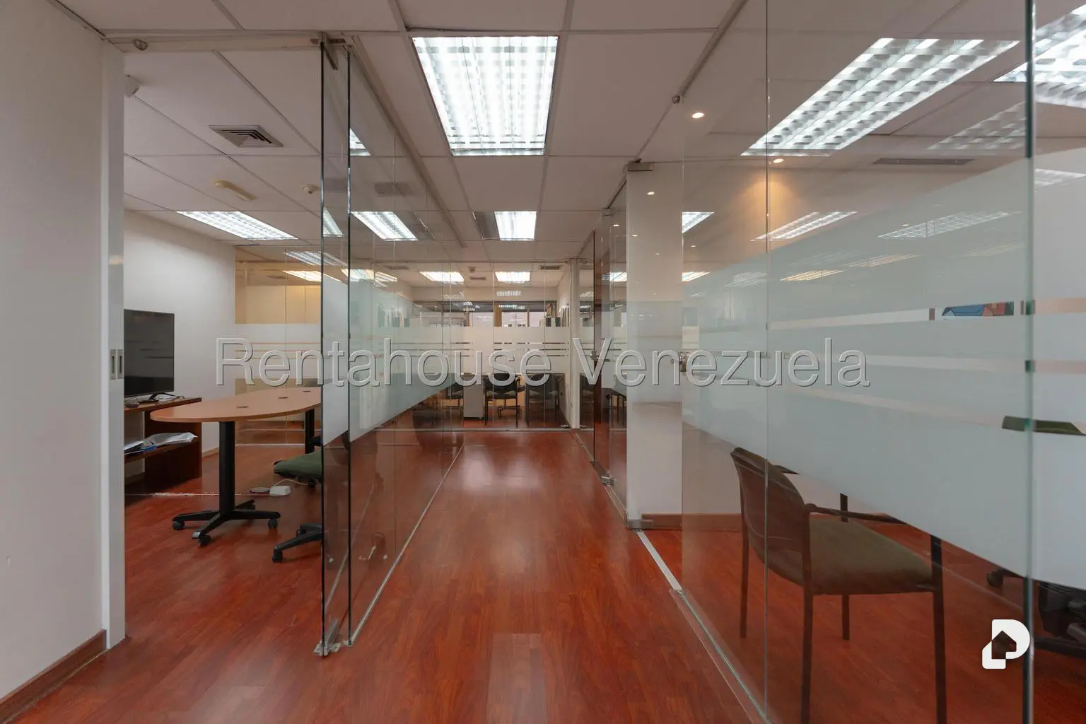 Oficina en Los Palos Grandes, Caracas