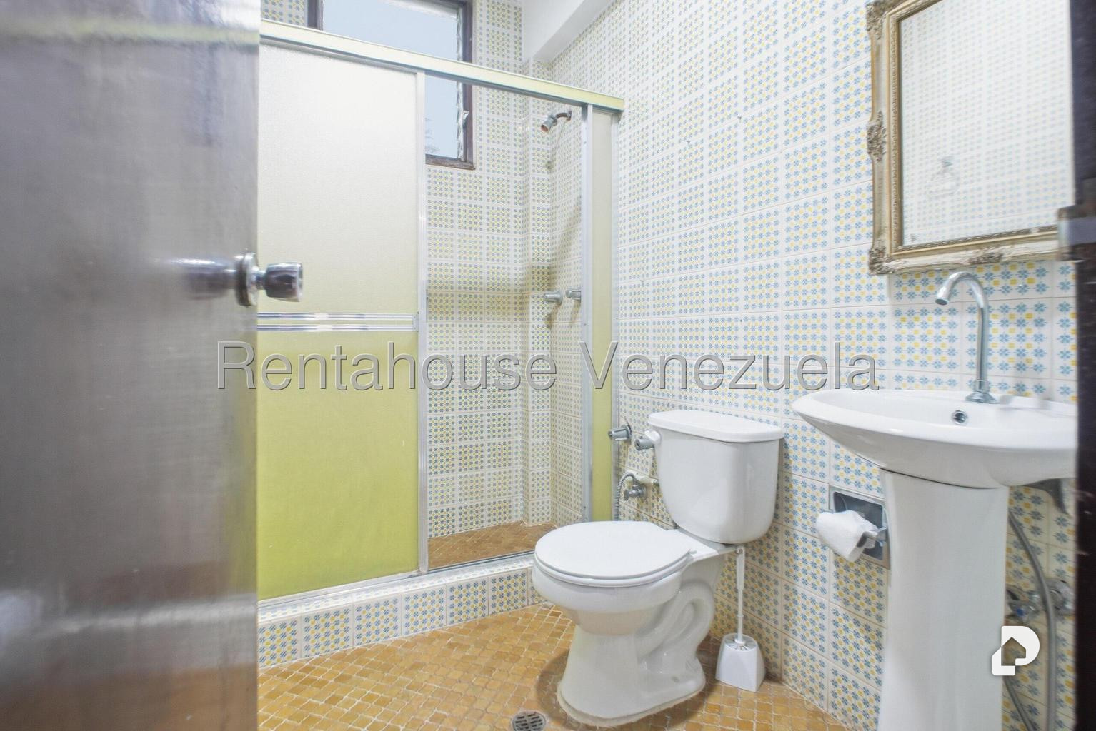 Casa en La Lagunita Country Club, Caracas