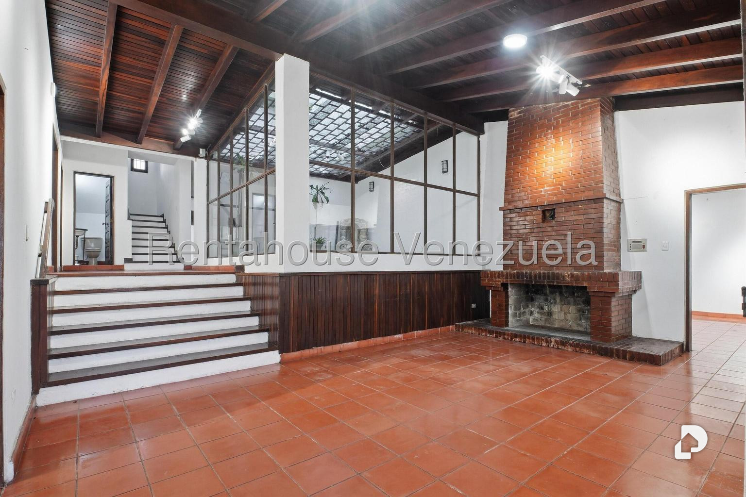 Casa en La Lagunita Country Club, Caracas