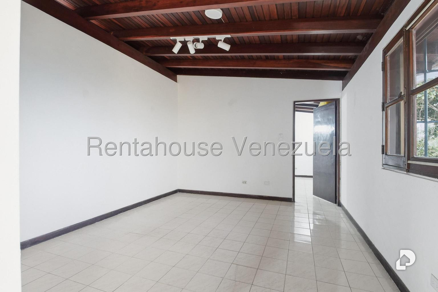 Casa en La Lagunita Country Club, Caracas
